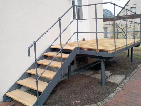 Anbaubalkon