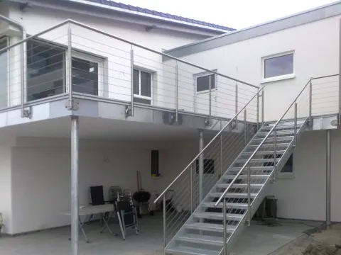 Stahltreppe – 8