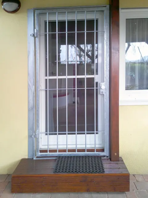Tor, Zaun, Fenstergitter – 6