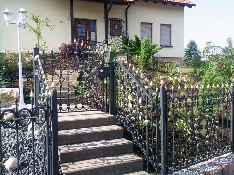 Tor, Zaun, Fenstergitter – 8